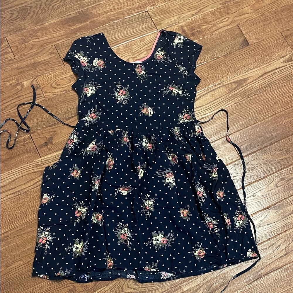Band of Gypsies Navy Floral Casual Dress